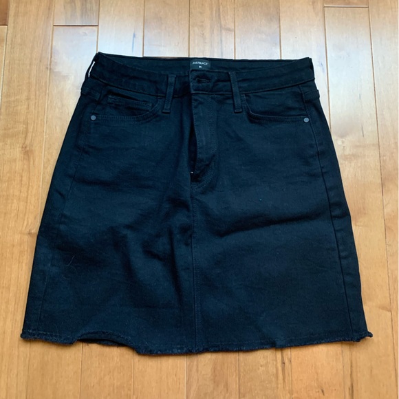Just Black Dresses & Skirts - Just Black Denim Skirt